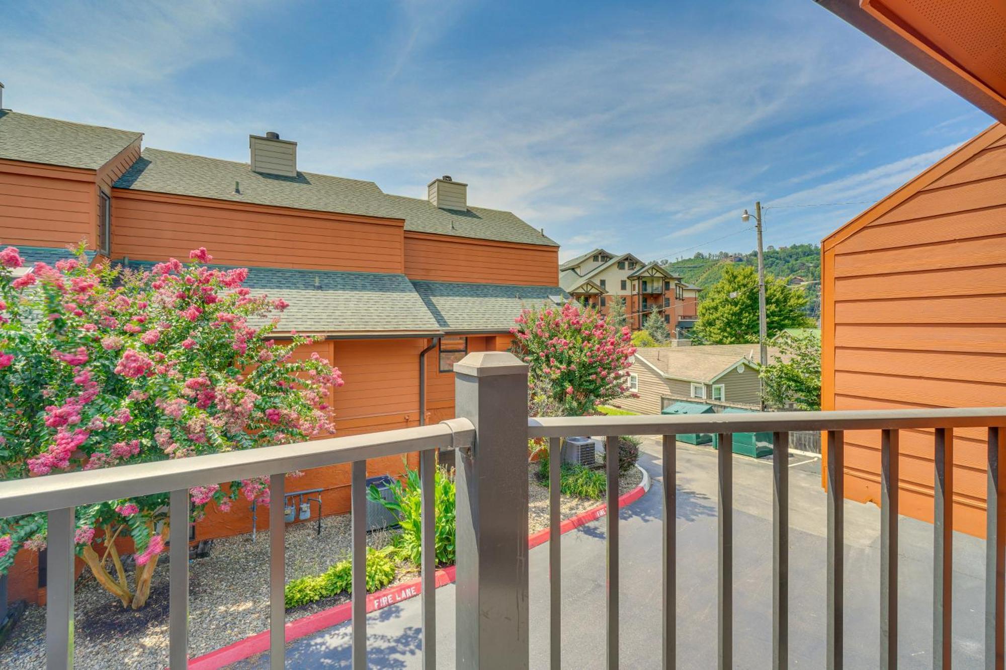 Gatlinburg Mountain Townhome With Pool Access! Εξωτερικό φωτογραφία