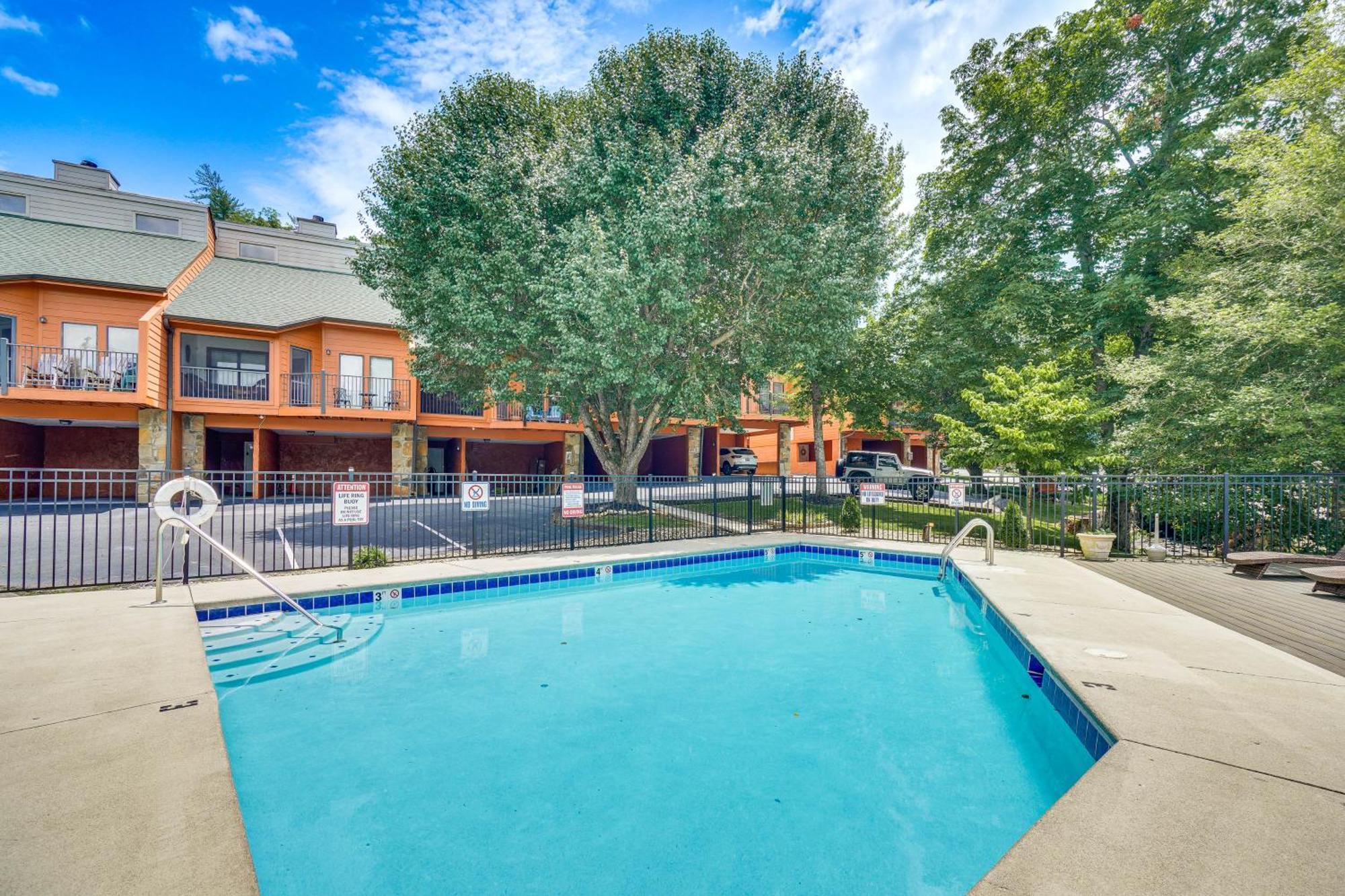 Gatlinburg Mountain Townhome With Pool Access! Εξωτερικό φωτογραφία