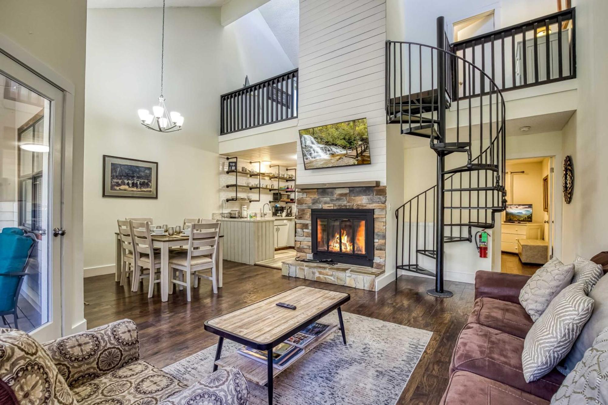 Gatlinburg Mountain Townhome With Pool Access! Εξωτερικό φωτογραφία