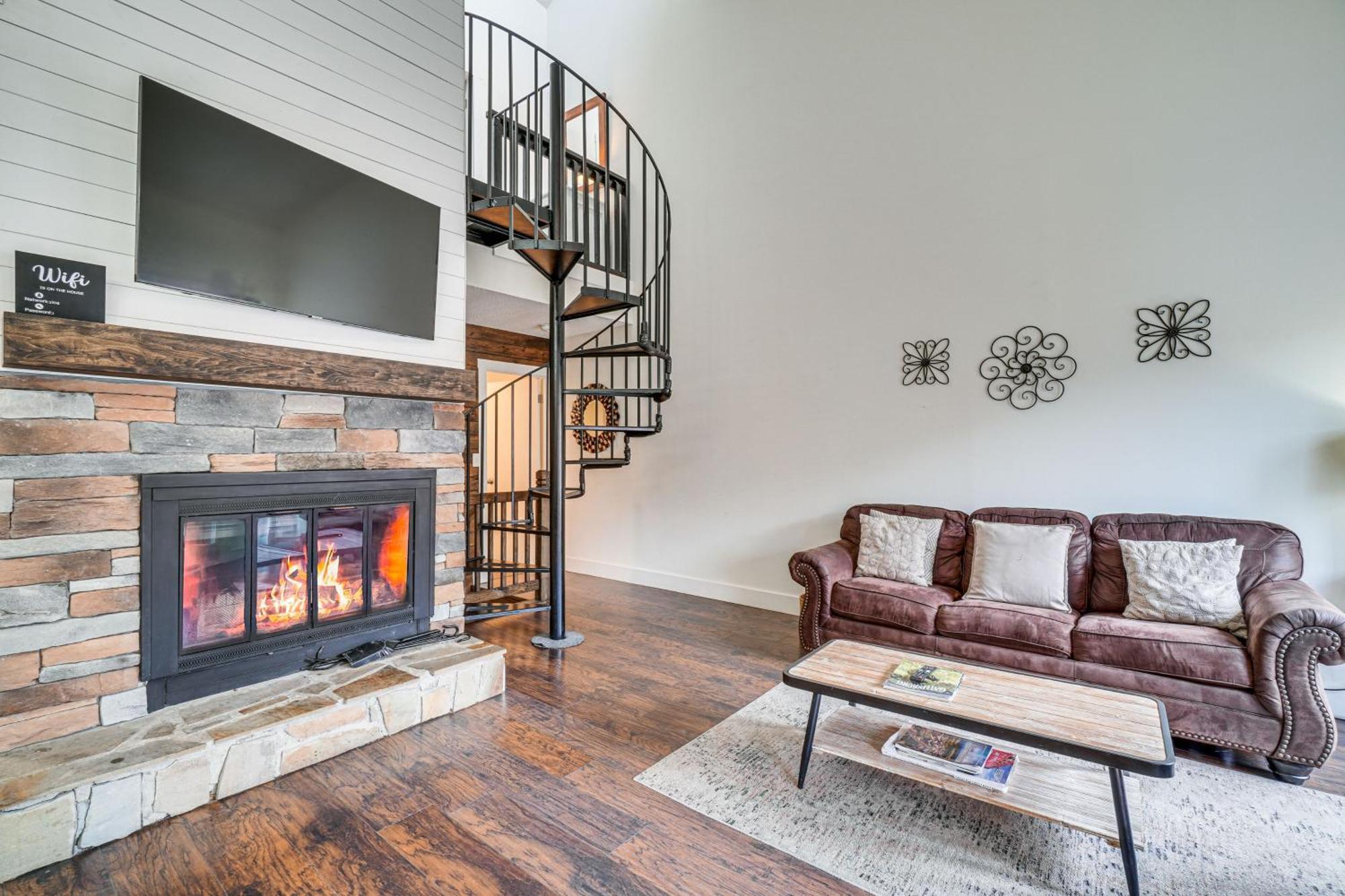 Gatlinburg Mountain Townhome With Pool Access! Εξωτερικό φωτογραφία